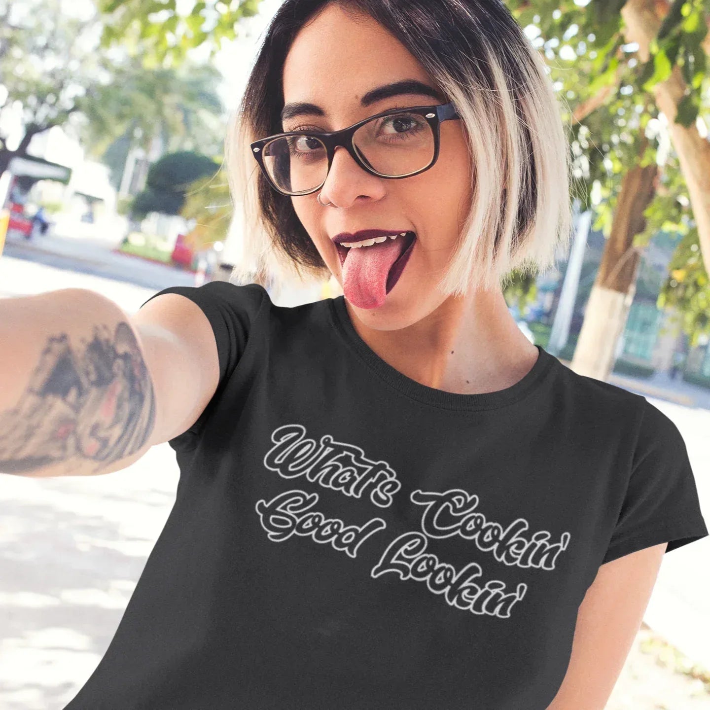 What's Cookin Good Lookin Women's Relaxed Tee - Odd Chef